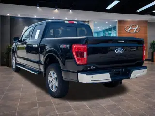 Ford F-150 2023 4x4 XLT 4dr SuperCrew 5.5 ft. SB