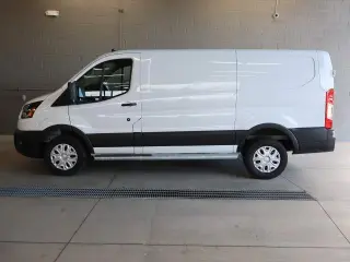 Ford Transit 2025 250 3dr SWB Techo Bajo Furgoneta de Carga