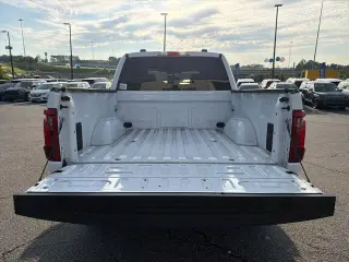 Ford F-150 2024 4x2 STX 4p SuperCrew 5.5 ft. SB