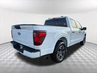 Ford F-150 2024 4x2 STX 4p SuperCrew 5.5 ft. SB