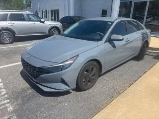 Hyundai ELANTRA 2023 SEL 4dr Sedán