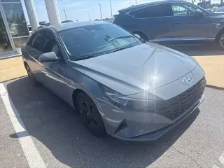 Hyundai ELANTRA 2023 SEL 4dr Sedán