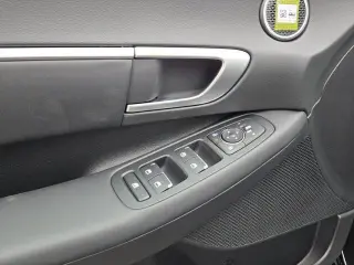 Hyundai SONATA Híbrido 2026 Azul Sedán de 4 puertas