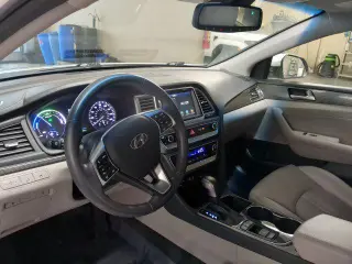 Hyundai SONATA Plug-in Hybrid 2019 Limited 4dr Sedan