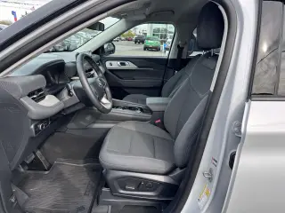 Ford Explorer 2026 AWD Active 4dr SUV