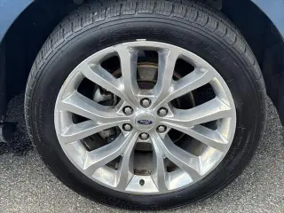 Ford Expedition 2019 4x4 Platinum 4p SUV
