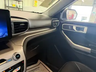 Ford Explorer 2023 XLT 4p SUV