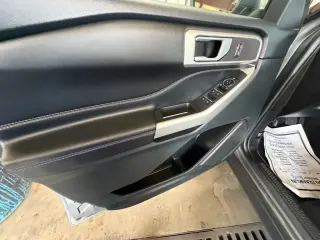 Ford Explorer 2023 XLT 4p SUV