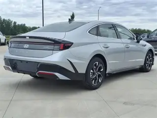 Hyundai SONATA 2025 SEL 4dr Sedán