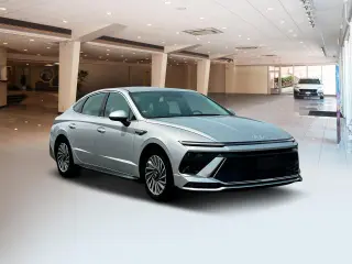 Hyundai SONATA Híbrido 2025 SEL 4p Sedan