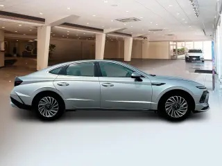 Hyundai SONATA Híbrido 2025 SEL 4p Sedan