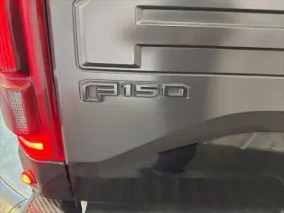 Ford F-150 2018 4x4 Raptor 4dr SuperCrew 5.5 ft. SB