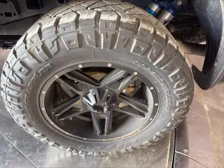 Ford F-150 2018 4x4 Raptor 4dr SuperCrew 5.5 ft. SB