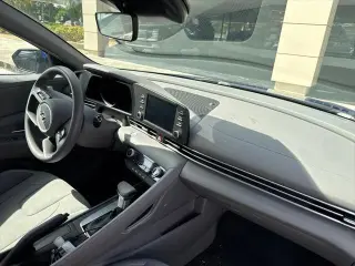 Hyundai ELANTRA 2023 SEL 4dr Sedan