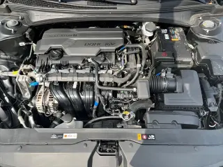 Hyundai ELANTRA 2026 SE 4p Sedan