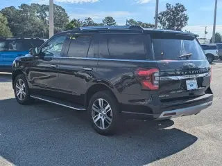 Ford Expedition 2023 4x2 Limited 4dr SUV