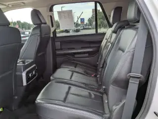 Ford Expedition 2022 4x2 XLT 4dr SUV