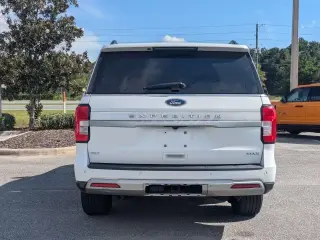 Ford Expedition MAX 2024 4x2 XLT 4p SUV