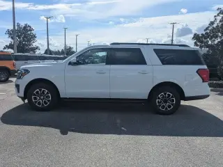 Ford Expedition MAX 2024 4x2 XLT 4p SUV