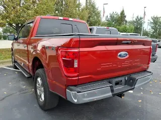 Ford F-150 2023 4x4 XLT 4dr SuperCrew 5.5 ft. SB