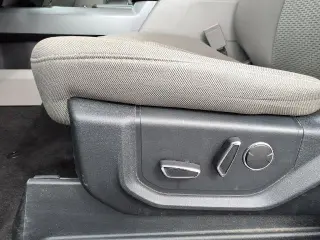 Ford F-150 2018 4x4 XLT 4p SuperCrew 5.5 ft. SB