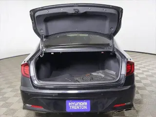 Hyundai SONATA 2022 Limited 4dr Sedán