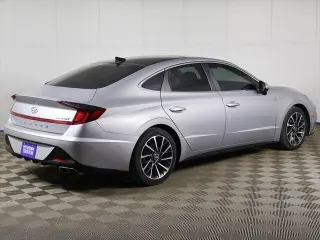 Hyundai SONATA 2023 Limited 4dr Sedán