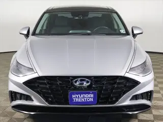 Hyundai SONATA 2023 Limited 4dr Sedán