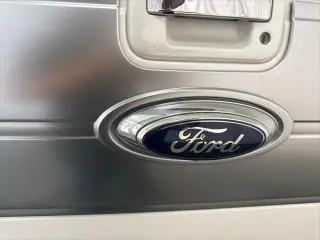 Ford F-150 2013 4x4 Platinum 4dr SuperCrew Styleside 5.5 ft. SB