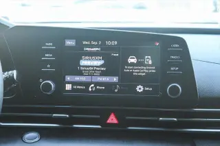 Hyundai ELANTRA 2023 SEL 4p Sedana