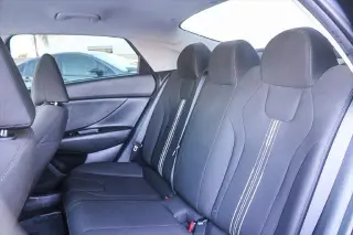 Hyundai ELANTRA 2023 SEL 4p Sedana