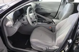 Hyundai ELANTRA 2024 SE 4p Sedana