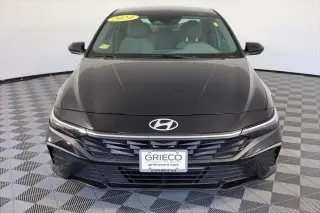 Hyundai ELANTRA 2024 SE 4p Sedana