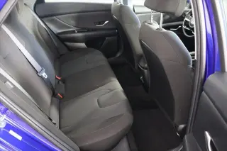 Hyundai ELANTRA 2024 SE Sedán 4 puertas