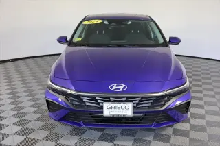 Hyundai ELANTRA 2024 SE Sedán 4 puertas