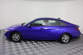 Hyundai ELANTRA 2024 SE Sedán 4 puertas