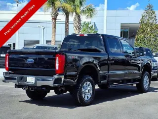 Ford F-250 Super Duty 2024 4x4 XLT 4dr Crew Cab 6.8 ft. SB Pickup
