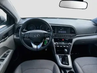 Hyundai ELANTRA 2020 SE 4p Sedan