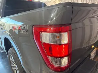 Ford F-150 2021 4x4 XL 4dr SuperCrew 5.5 ft. SB