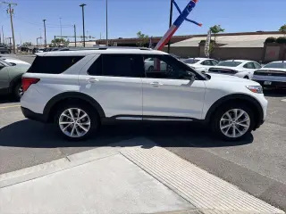 Ford Explorer 2023 AWD Platinum 4p SUV