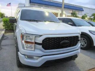 Ford F-150 2022 4x4 XL 4p SuperCab 5.5 ft. CB
