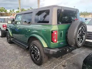 Ford Bronco 2025 4x4 Outer Banks 4p SUV