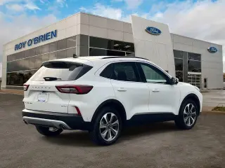 Ford Escape 2023 AWD Platinum 4dr SUV
