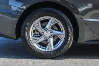 Hyundai SONATA 2023 SE 4p Sedana