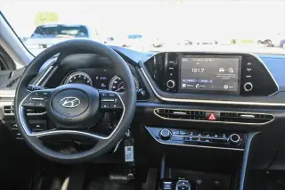 Hyundai SONATA 2023 SE 4p Sedana