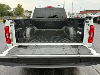 Ford F-150 2023 4x4 XLT 4dr SuperCab 6.5 ft. SB