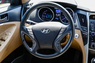 Hyundai SONATA Híbrido 2013 Base 4p Sedan