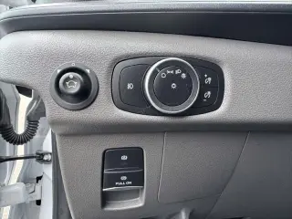 Ford Transit 2025 250 3dr SWB Techo Bajo Furgoneta de Carga