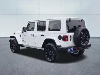 Jeep Wrangler 2024 4x4 Sahara 4xe 4dr SUV