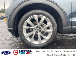 Ford Explorer 2023 AWD Platinum 4dr SUV